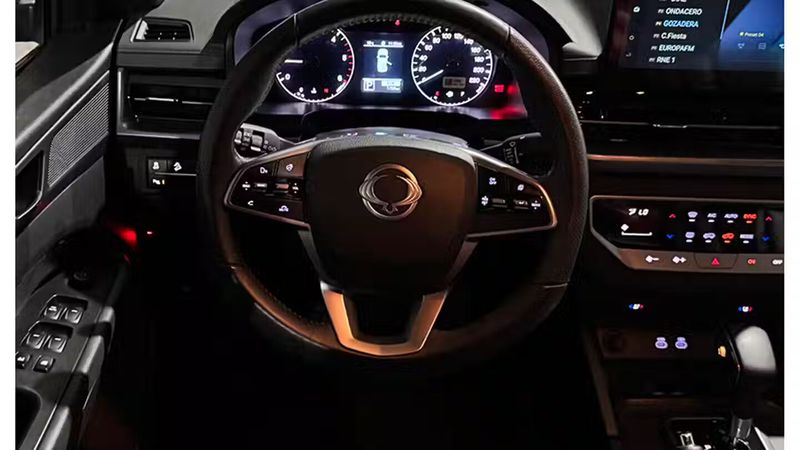 Ssangyong Rexton • 2023 • 10,759 km 24