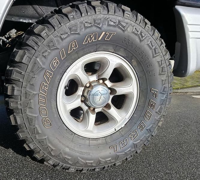 Mitsubishi Pajero • 2009 • 120,000 km 4