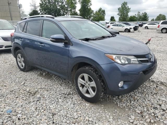 Toyota RAV4 • 2014 • 10,000 km 1
