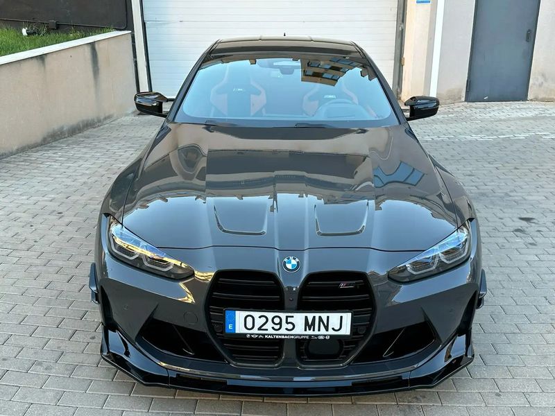 BMW M4 • 2022 • 31,054 km 1