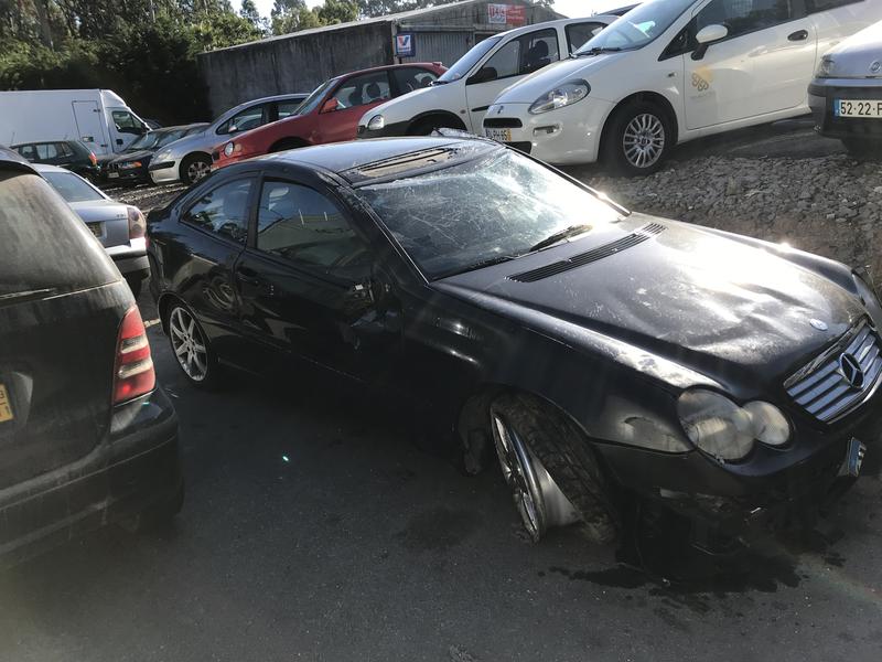 Mercedes-Benz C Sportcoupé • 2001 • 250,000 km 1