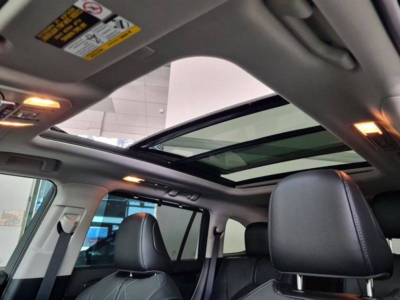 Toyota Highlander • 2022 • 45 km 8