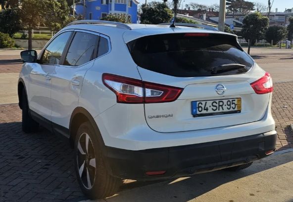 Nissan Qashqai • 2017 • 100,531 km 4