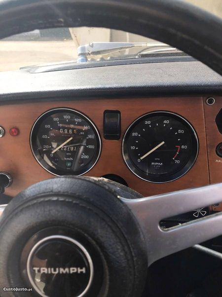 Fiat 124 Spider • 1980 • 20,000 km 9