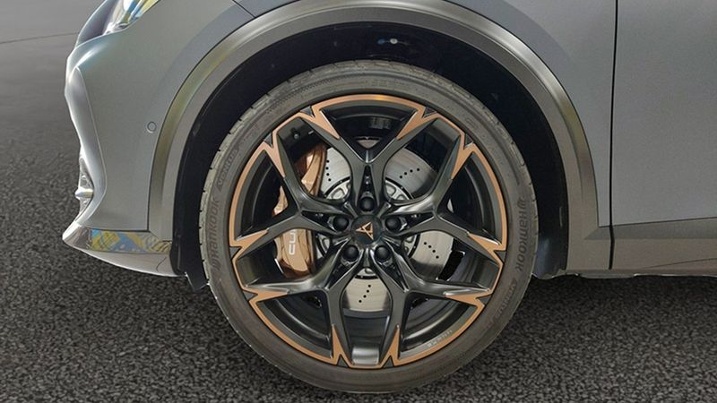 Seat Leon • 2023 • 5,732 km 15