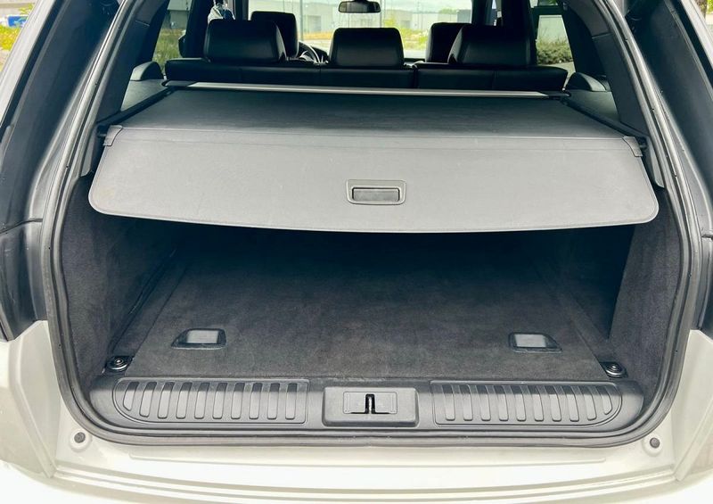 Land Rover Range Rover • 2014 • 140,000 km 5