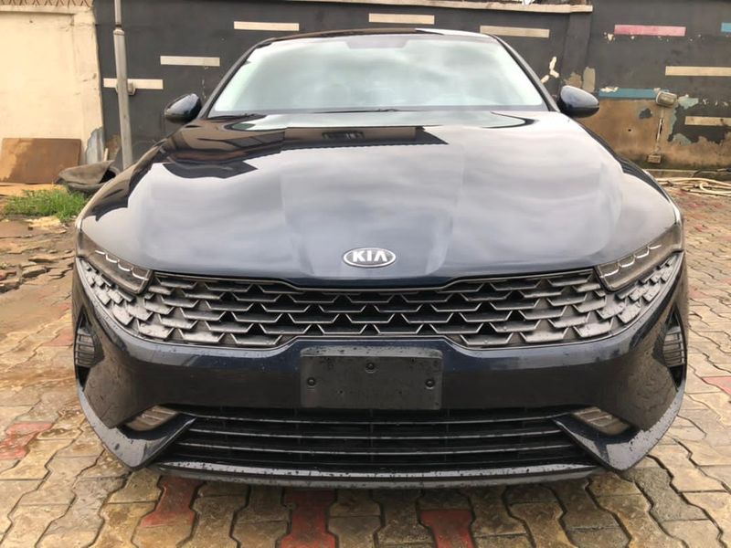 Kia K5 • 2021 • 30,000 km 1