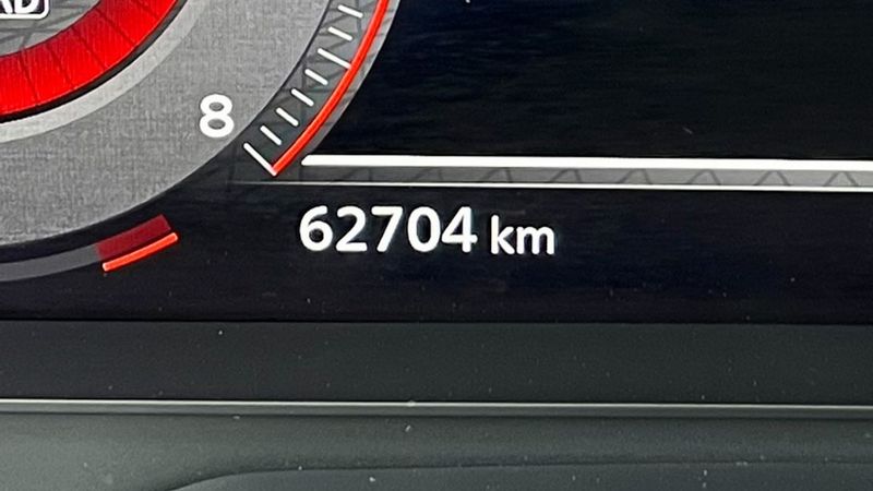 Nissan Qashqai • 2023 • 62,704 km 2