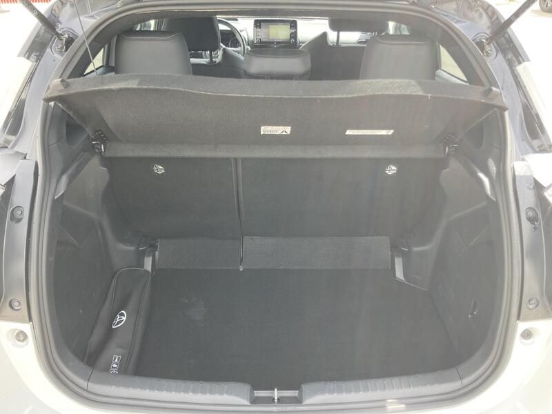 Toyota Yaris • 2022 • 55,150 km 14