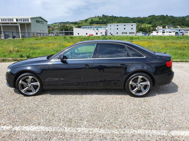 Audi A4 • 2009 • 198,360 km 2