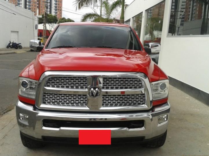 Dodge RAM • 2013 • 110,000 km 2