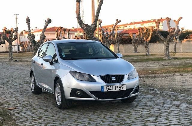 Seat Ibiza • 2011 • 182,000 km 2