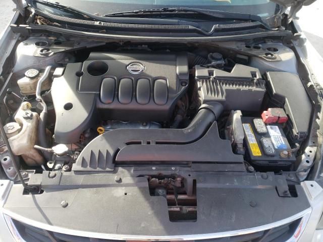 Nissan Altima • 2010 • 10,000 mi 8
