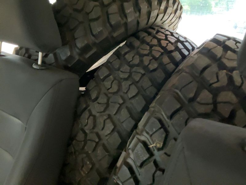 Jeep Wrangler • 1992 • 150,000 km 2