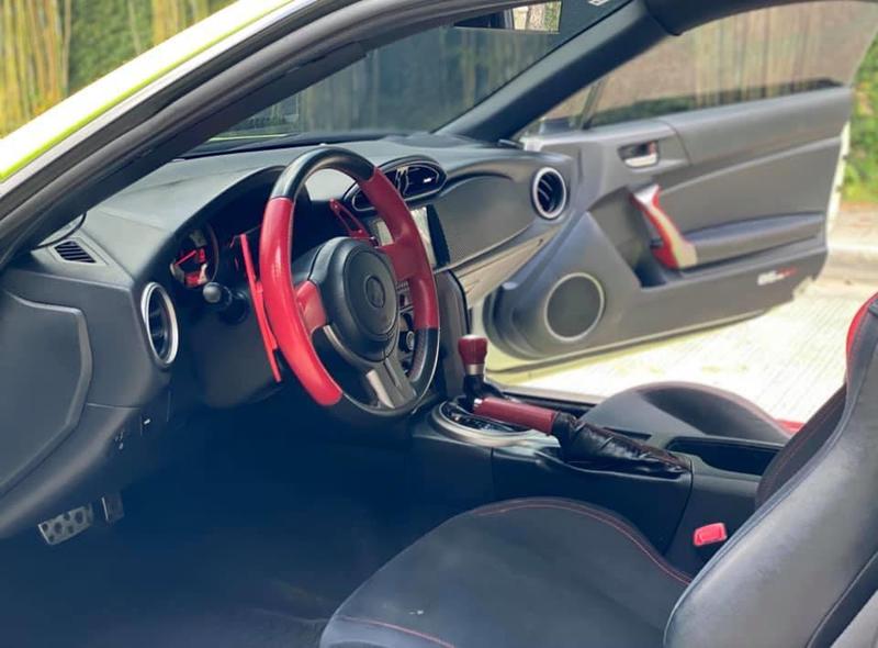 Toyota 86 • 2015 • 25,000 km 3