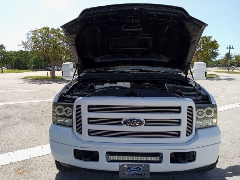 Ford F-350 Super Duty • 2001 • 194,800 mi 2