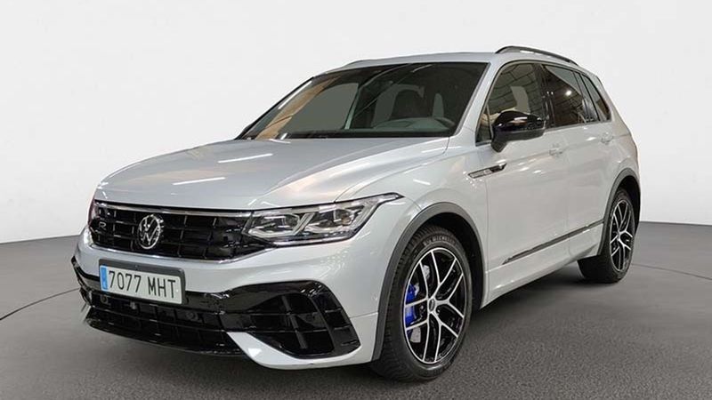 Volkswagen Tiguan • 2023 • 10,800 km 1
