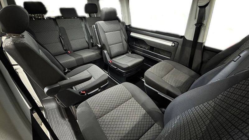 Volkswagen Multivan • 2022 • 78,464 km 5