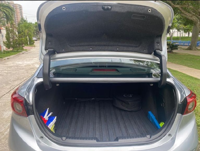 Mazda 3 • 2020 • 49,000 km 8