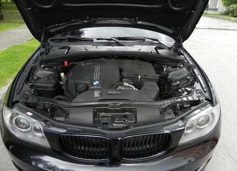 BMW 1 Series • 2011 • 130,000 km 6