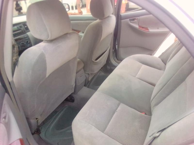 Toyota Corolla • 2006 • 91 km 7