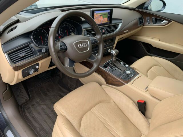 Audi A7 • 2014 • 79,000 km 11