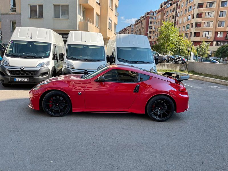 Nissan 370z • 2016 • 80,000 km 1