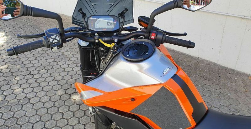 Ktm duke • 2018 • 2,987 km 3
