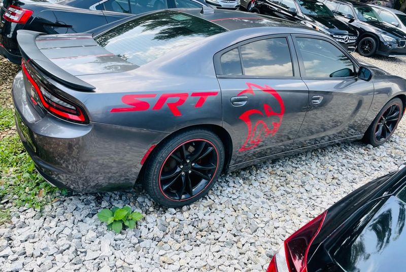 Dodge Charger • 2017 • 90,000 km 7