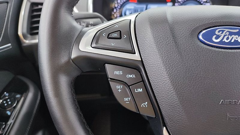 Ford Galaxy • 2022 • 32,412 km 24