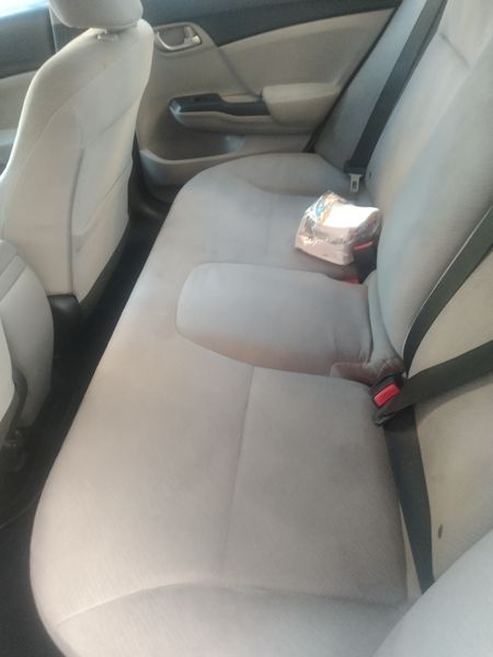 Honda Civic • 2013 • 113,000 km 10