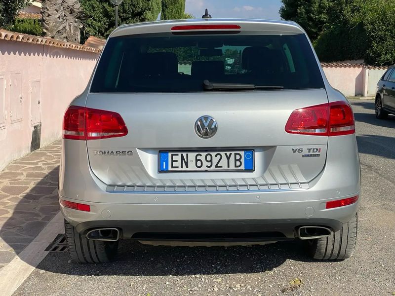 Volkswagen Touareg • 2012 • 215,000 km 4
