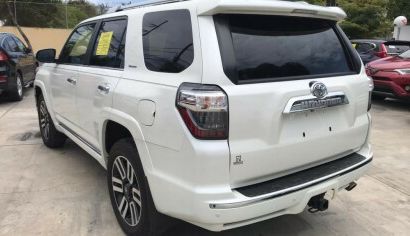 Toyota 4-Runner • 2017 • 68 km 3