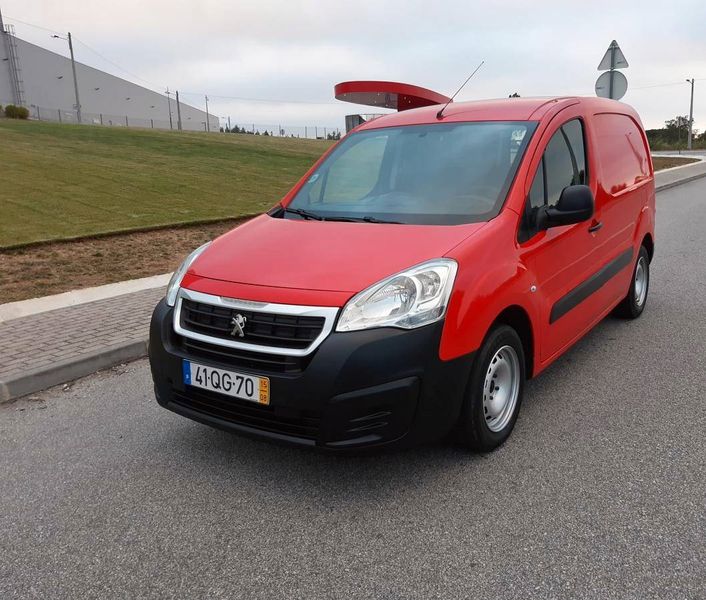 Peugeot 2008 • 2015 • 110,000 km 1