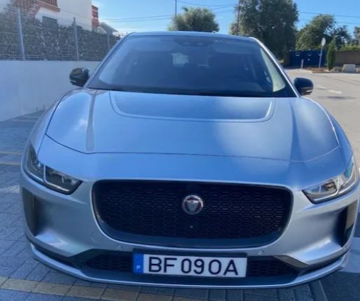 Jaguar I-PACE • 2018 • 118,000 km 4