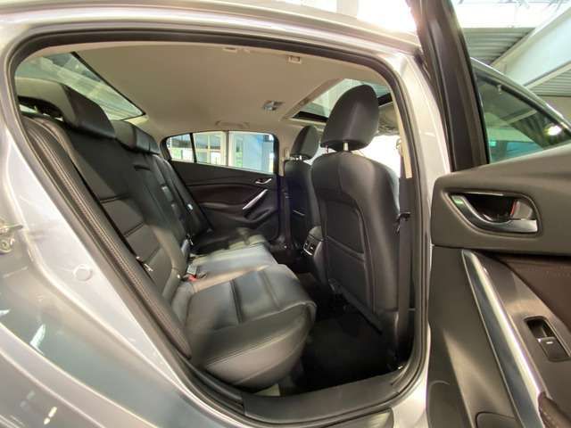 Mazda 6 • 2015 • 159,147 km 12