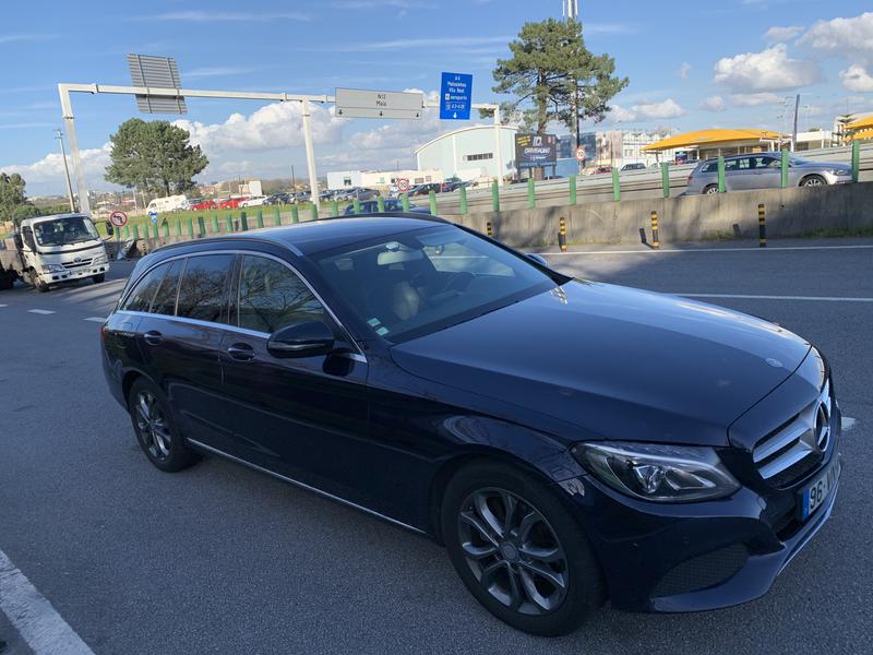 Mercedes-Benz C • 2015 • 153,000 km 1