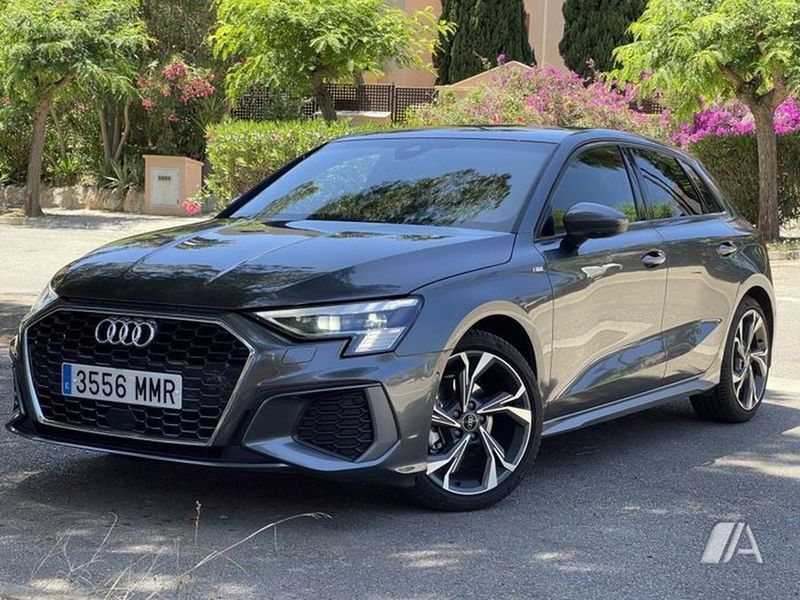 Audi A3 Sportback • 2024 • 12,900 km 1