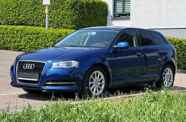 Audi A3 • 2010 • 127,000 km 2