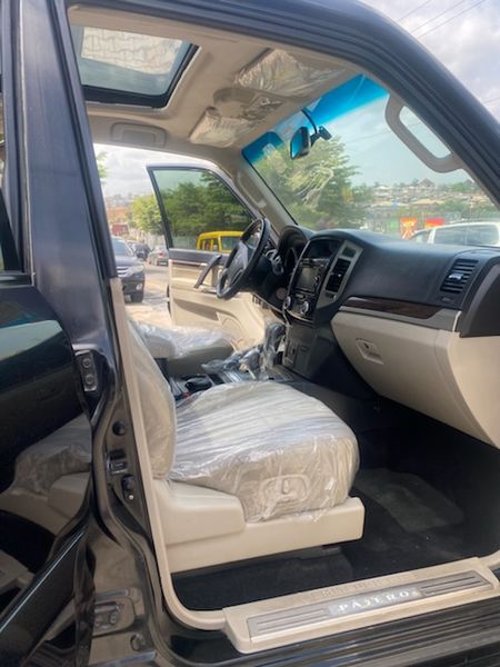 Mitsubishi Pajero • 2019 • 34 km 2