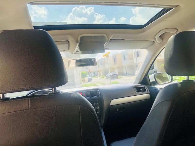 Volkswagen Jetta • 2012 • 162,000 km 7