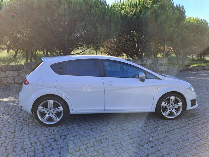 Seat Leon • 2012 • 180,000 km 4