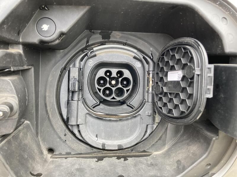 Mercedes-Benz GLA • 2020 • 69,183 km 22