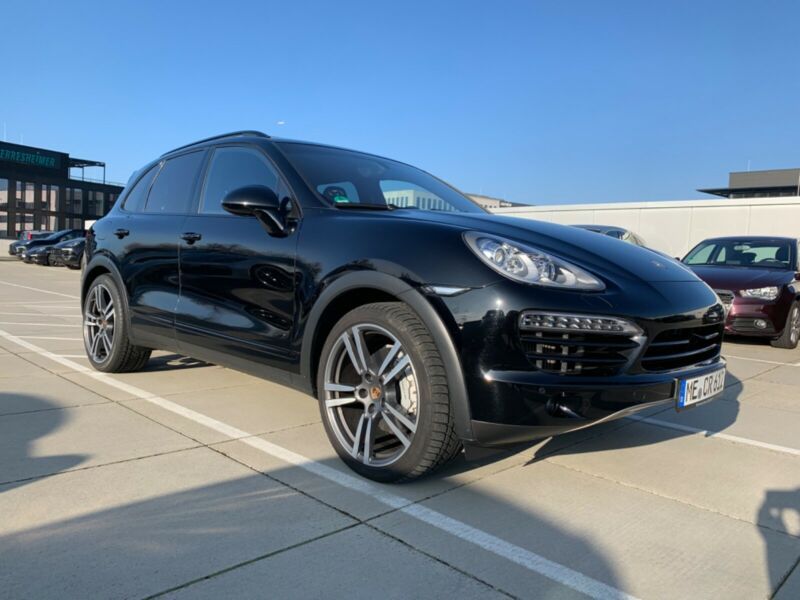 Porsche Cayenne • 2013 • 195,000 km 2
