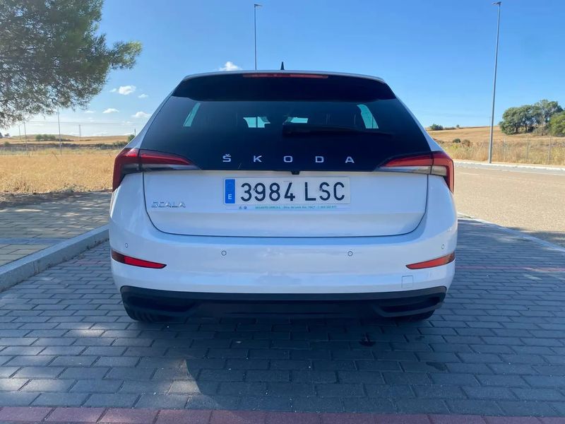 Škoda Octavia Combi • 2021 • 38,000 km 7