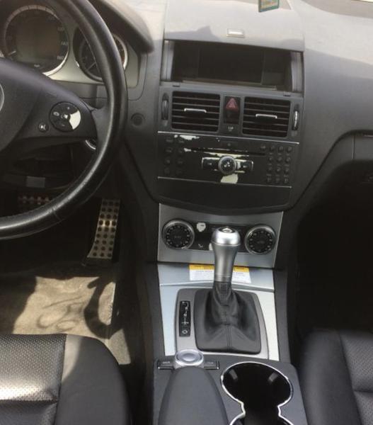 Mercedes-Benz 200 - 300 • 2009 • 160,000 km 8