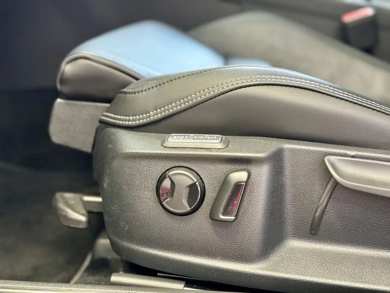 Volkswagen Passat • 2019 • 120,000 km 6