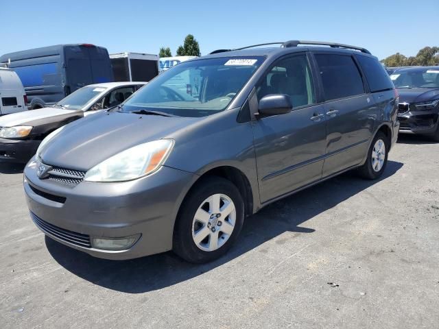 Toyota Sienna • 2004 • 10,000 mi 2