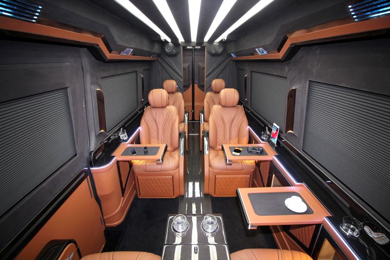 Mercedes-Benz Sprinter • 2023 • 0 km 7