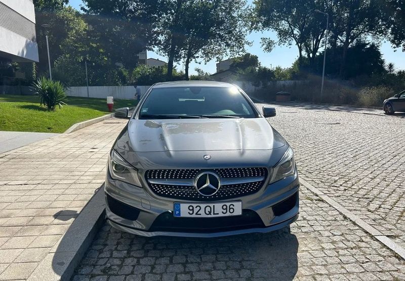 Mercedes-Benz 200 - 300 • 2015 • 333,364 km 1